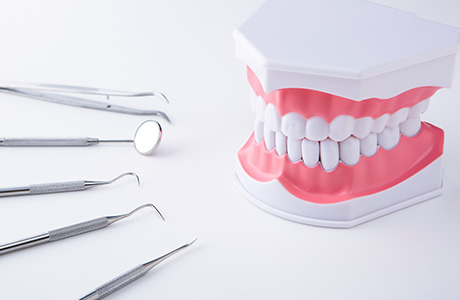 虫歯や歯周病の再発を防ぐ定期検診とメインテナンス